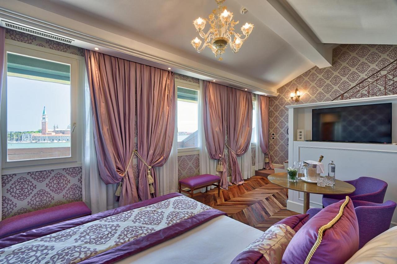 Londra Palace Venezia Kültér fotó
