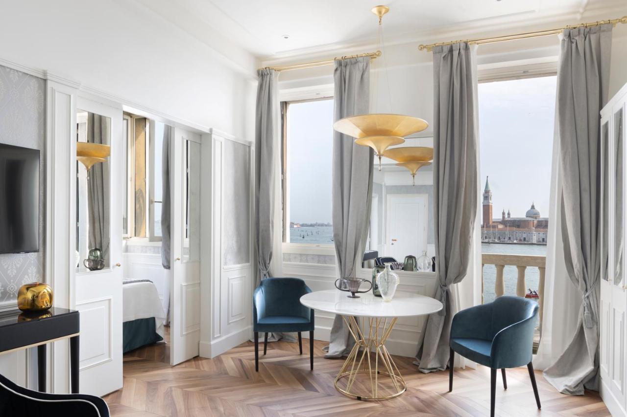 Londra Palace Venezia Kültér fotó