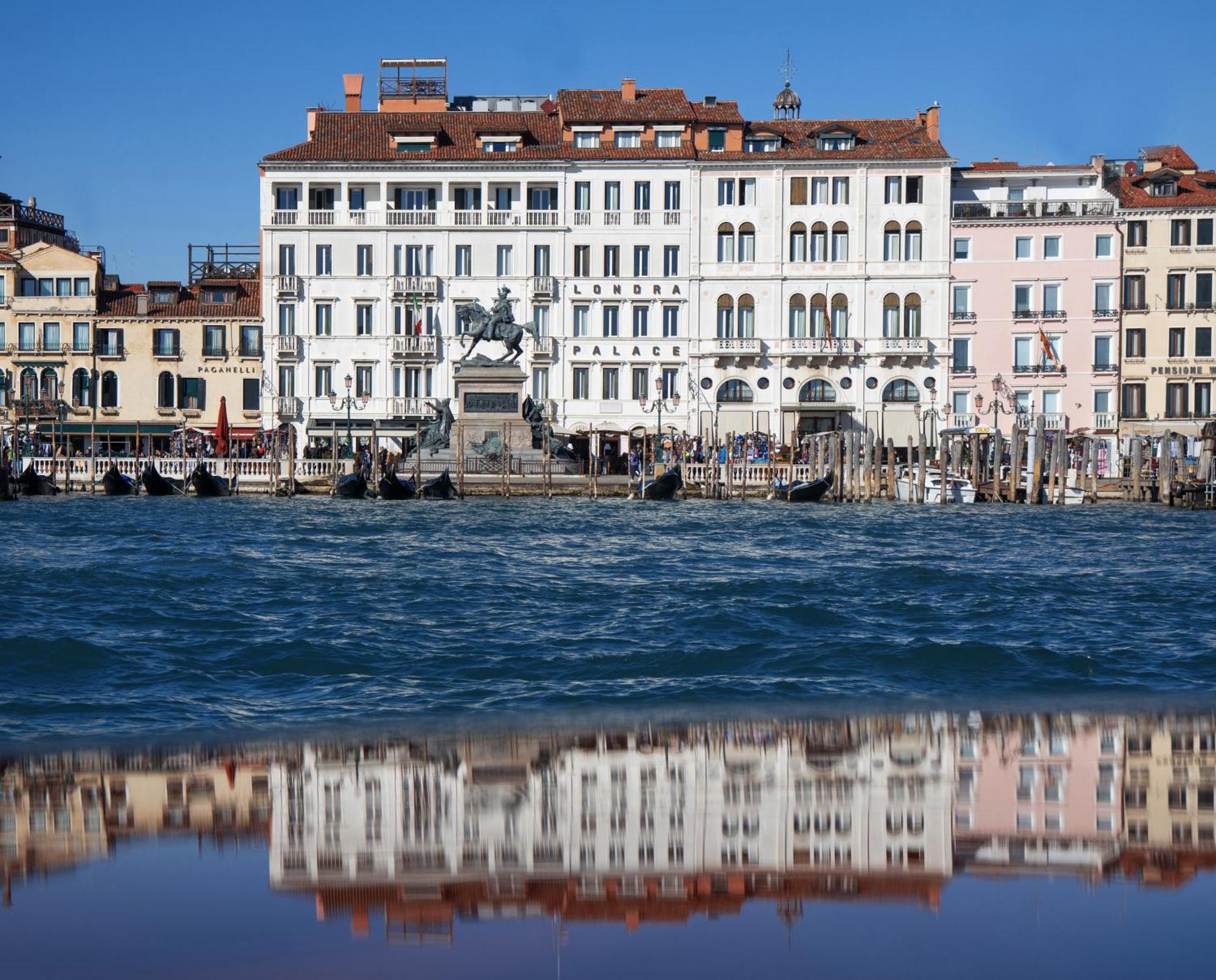 Londra Palace Venezia Kültér fotó