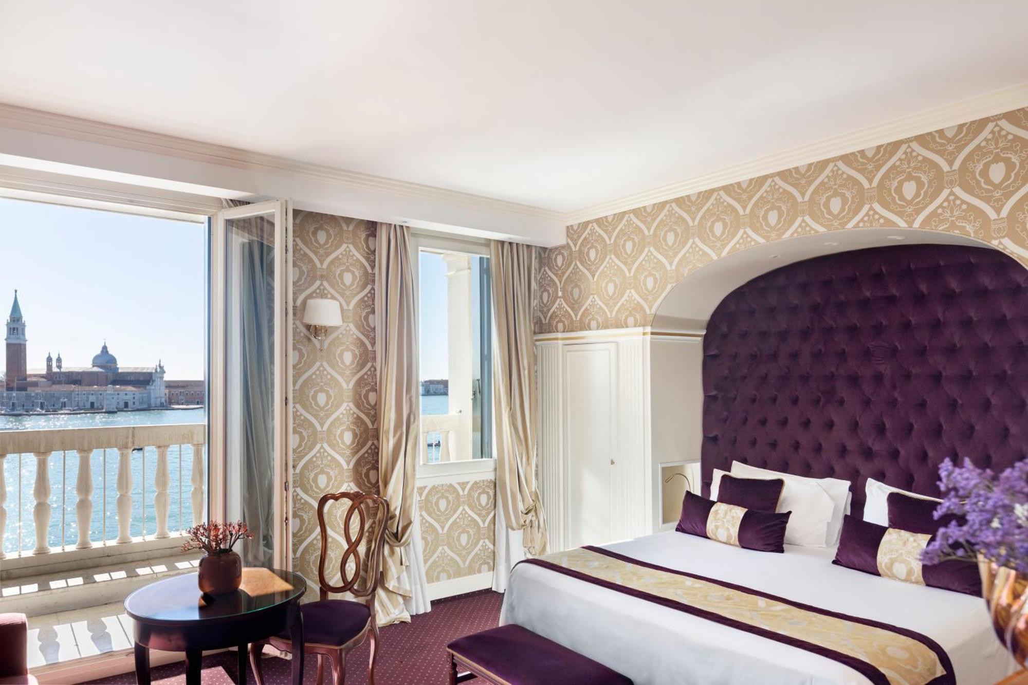 Londra Palace Venezia Kültér fotó