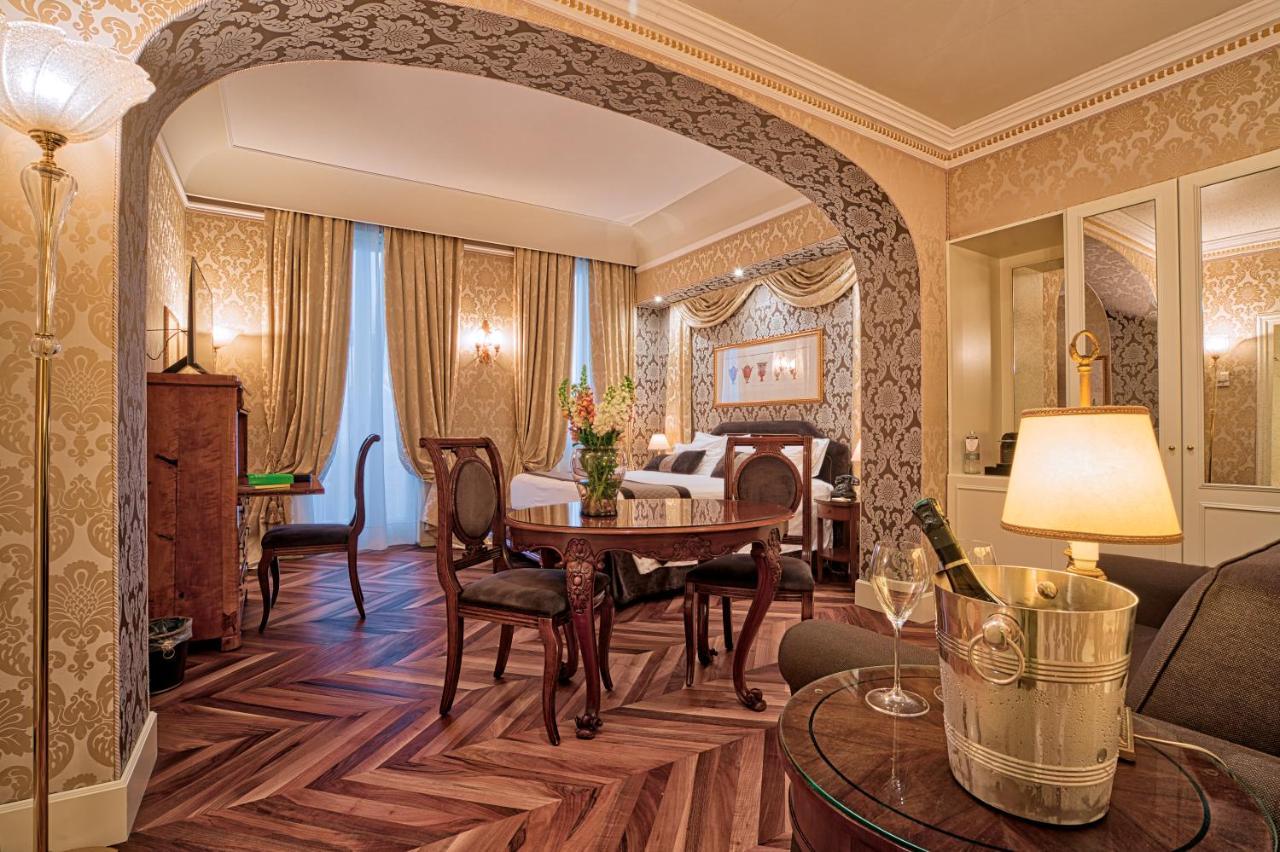 Londra Palace Venezia Kültér fotó